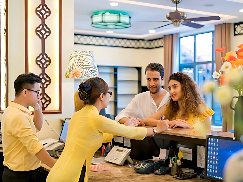 Dịch vụ khách sạn